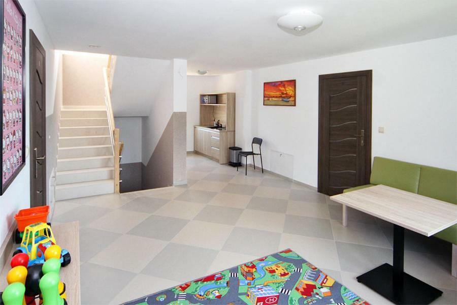 Holiapart Willa Stenga - Przy Lesie, Taras, Plac Zabaw, Grill Krynica Morska Exterior photo